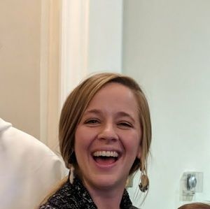 Meet your Posher, Meaghan